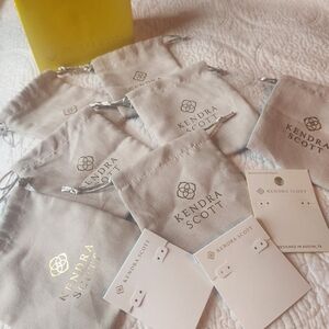 Kendra Scott Gray Jewelry Pouches and Cards